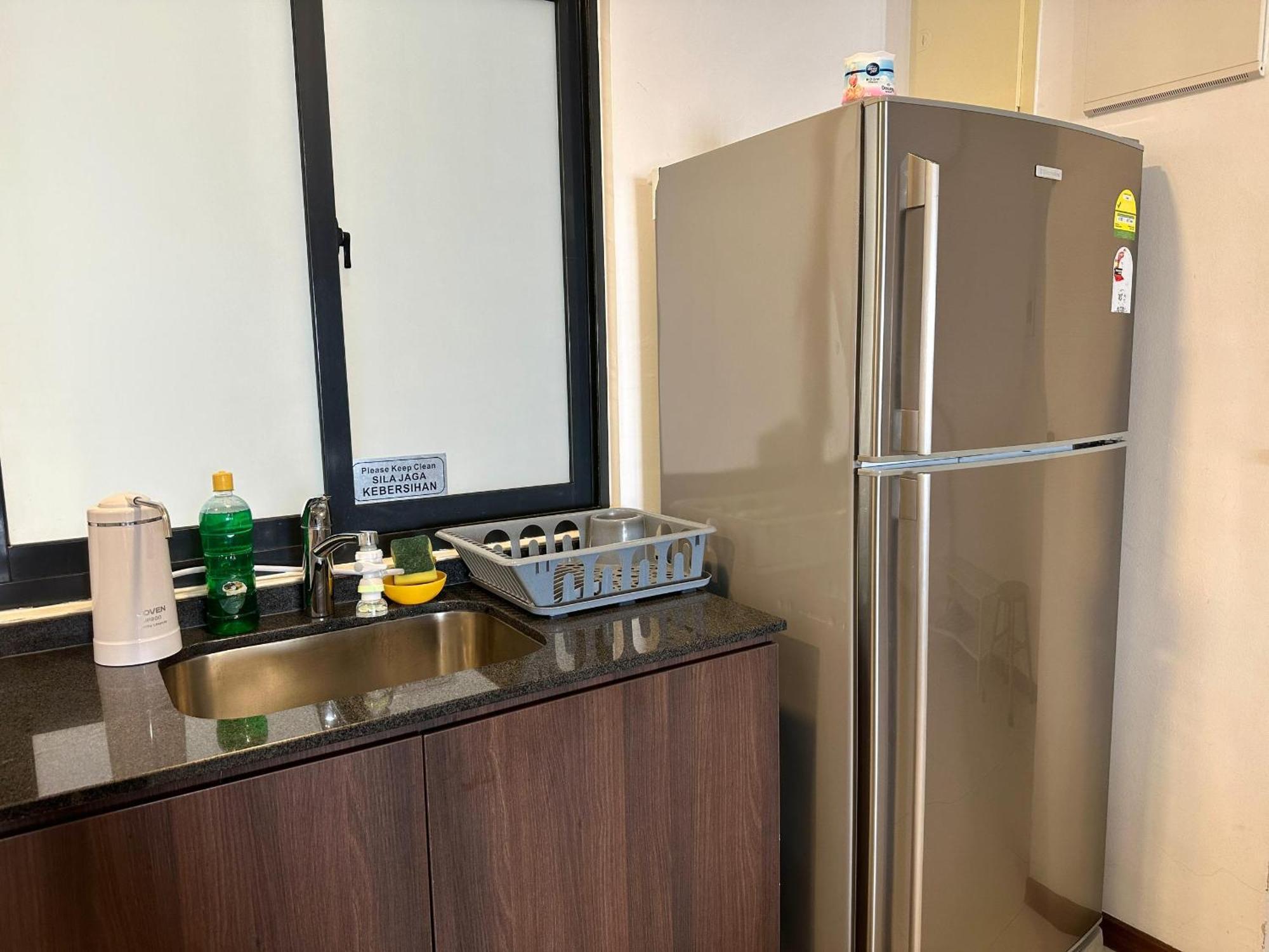 Landmark Stunning High Floor Coast View Studio #Netflix #Fast Wifi Tanjung Tokong Exterior foto